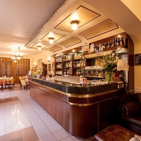 Grand Hotel Du Park Et Regina-3